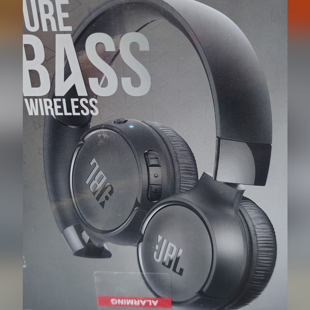 JBL Bluetooth Earphones